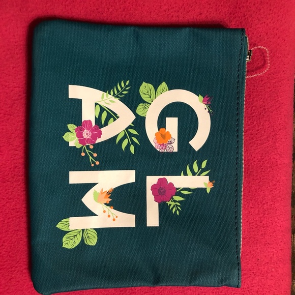 Silpada Glam Pouch - Picture 2 of 3